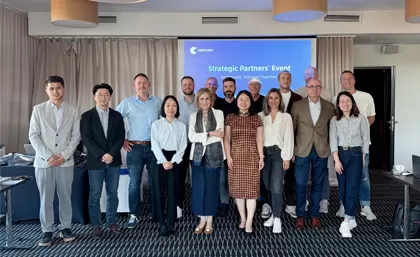 Vá além, a conferência de parceiros estratégicos da Stronger Together Century é concluída com sucesso em Berlim